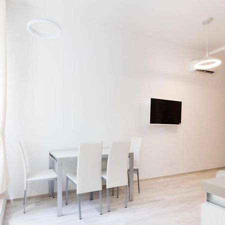 Magnoliaapartments - 18A Visconti Duomo Milano Dış mekan fotoğraf