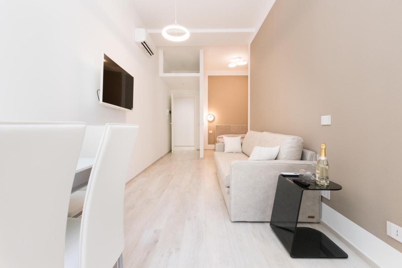 Magnoliaapartments - 18A Visconti Duomo Milano Dış mekan fotoğraf